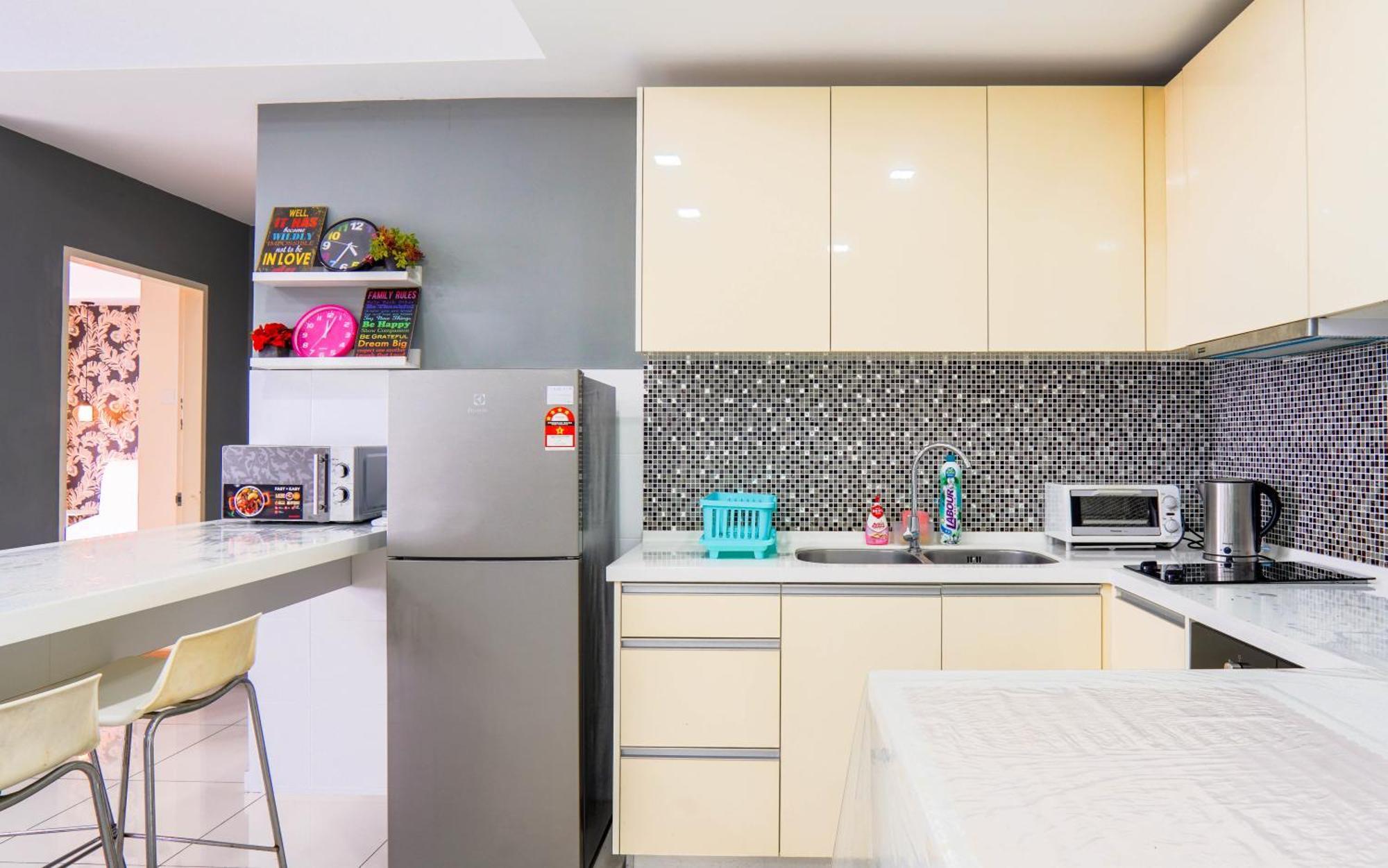 Encorp Strand Residences at Kota Damansara Bagian luar foto